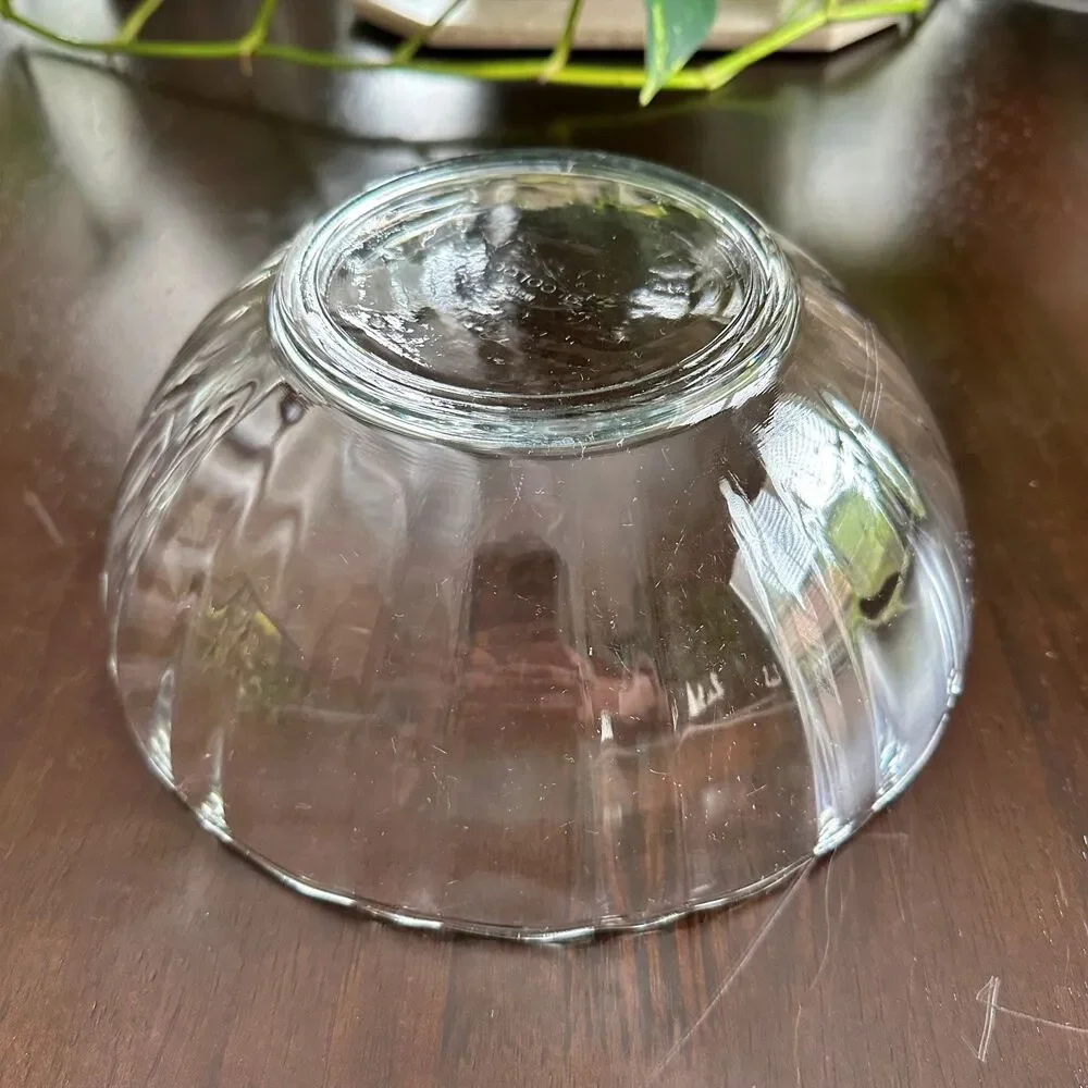 Vtg Arcoroc Clear Glass Serving Bowl Scalloped Rim 9